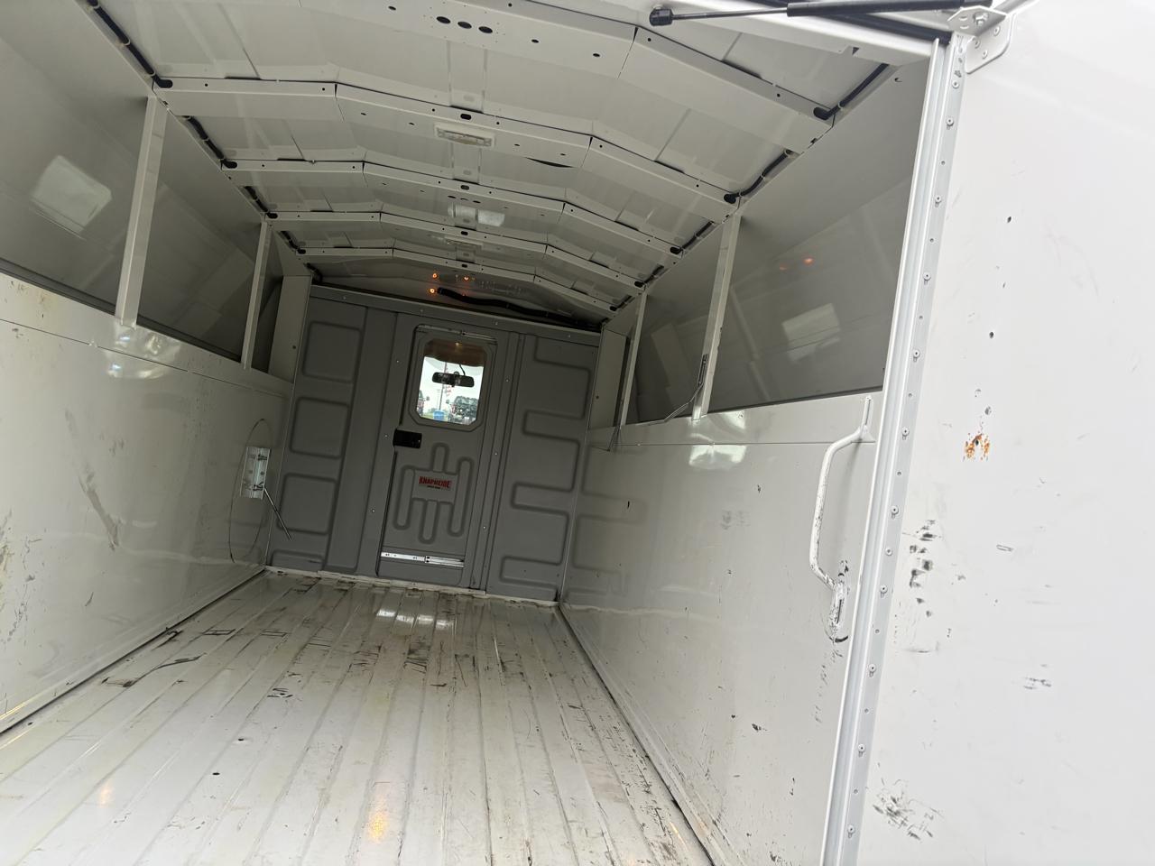 Chevrolet Express Commercial Cutaway 3500 Van 139" 2020