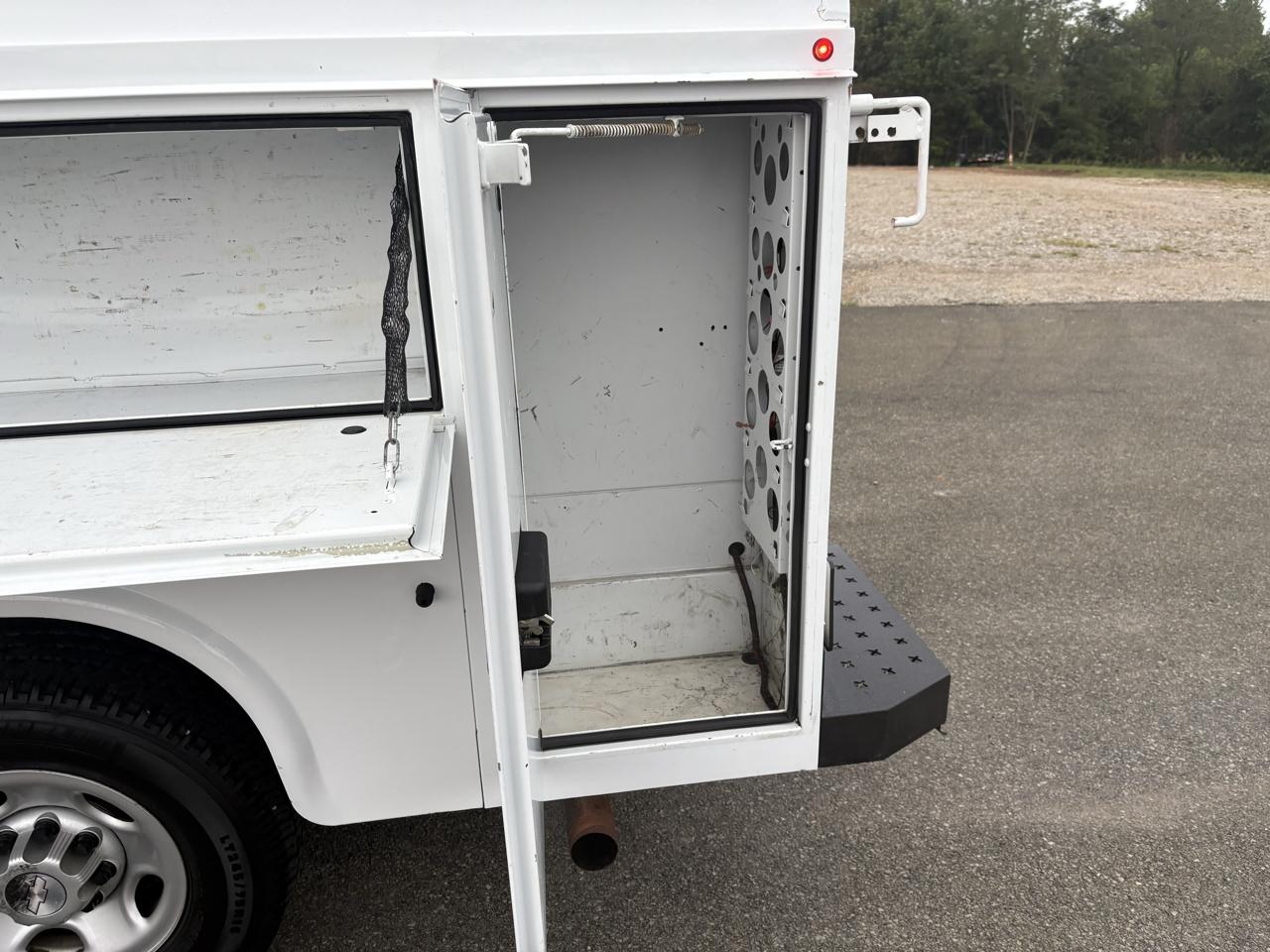 Chevrolet Express Commercial Cutaway 3500 Van 139" 2020