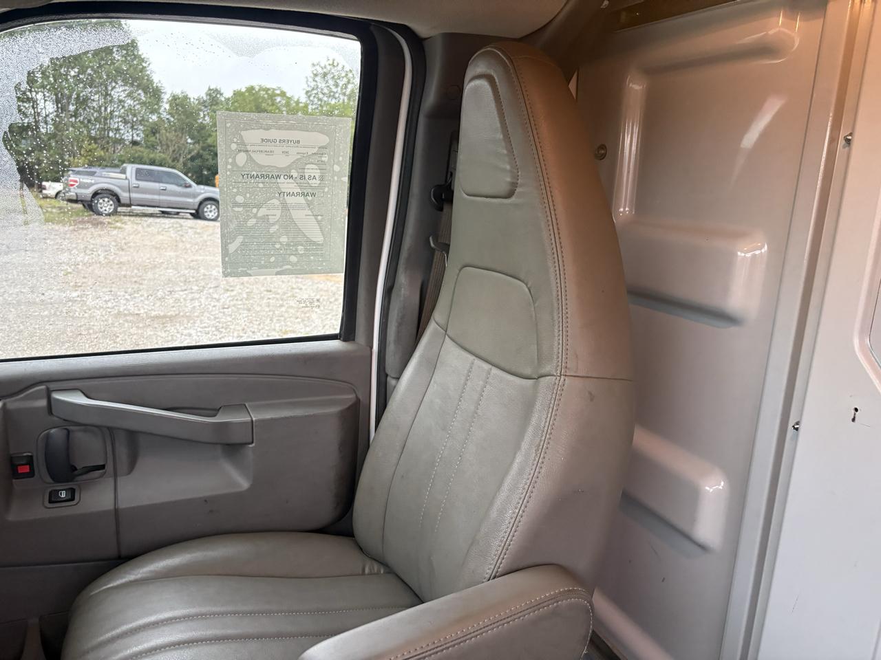 Chevrolet Express Commercial Cutaway 3500 Van 139" 2020