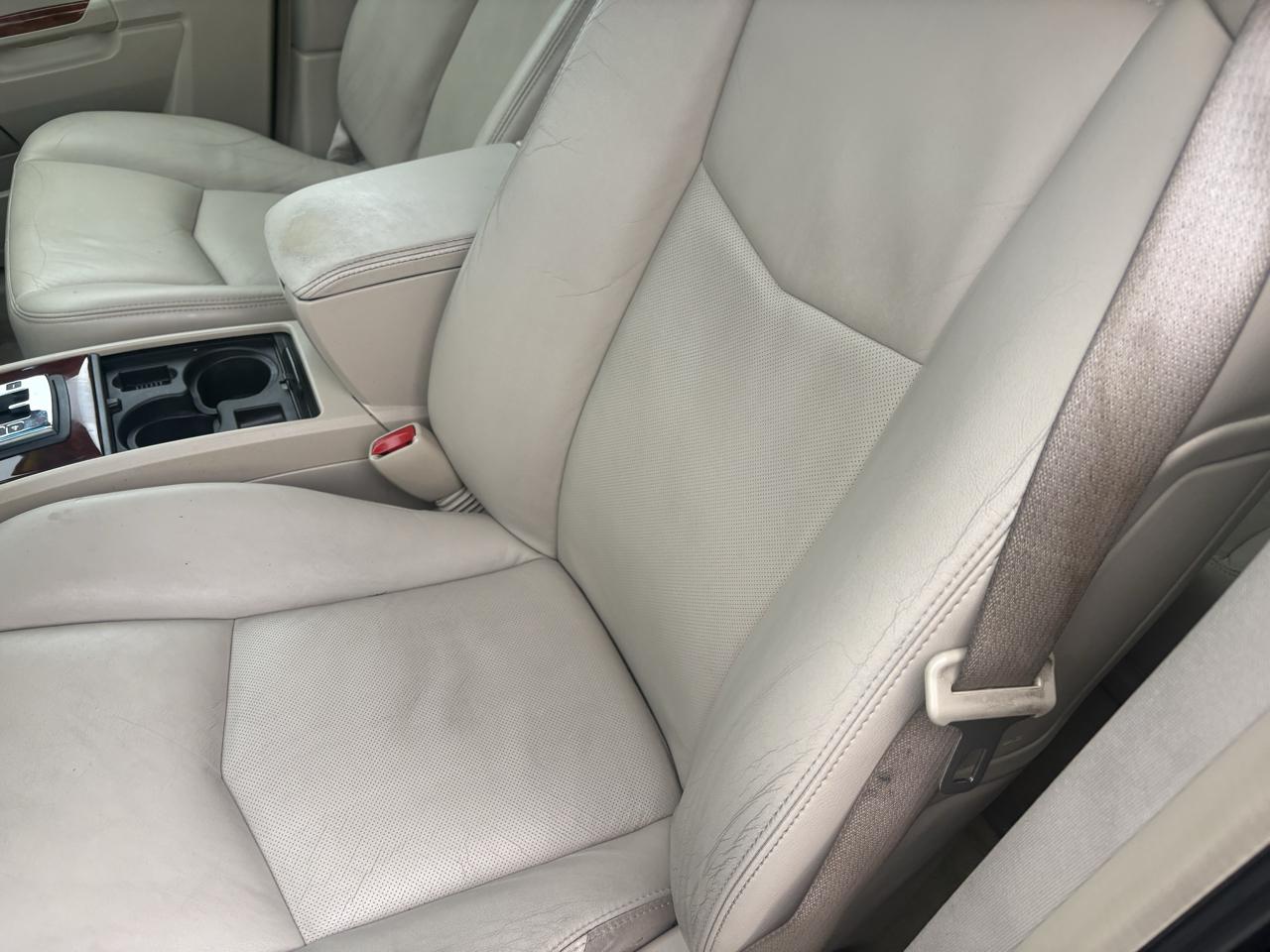 Cadillac SRX 4dr V6 SUV 2004