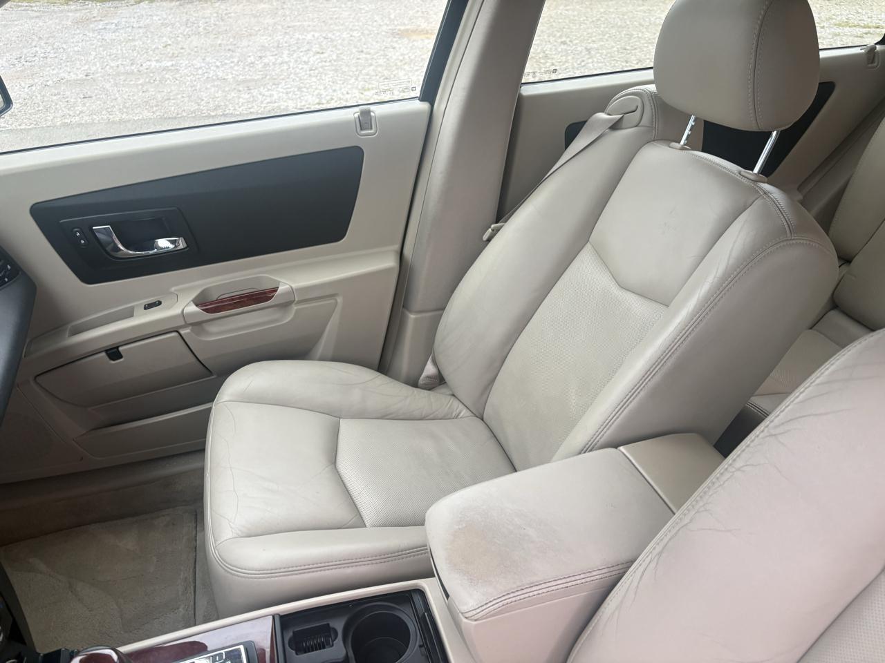Cadillac SRX 4dr V6 SUV 2004