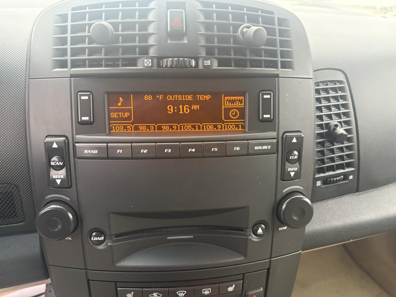 Cadillac SRX 4dr V6 SUV 2004