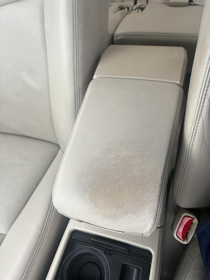 Cadillac SRX 4dr V6 SUV 2004