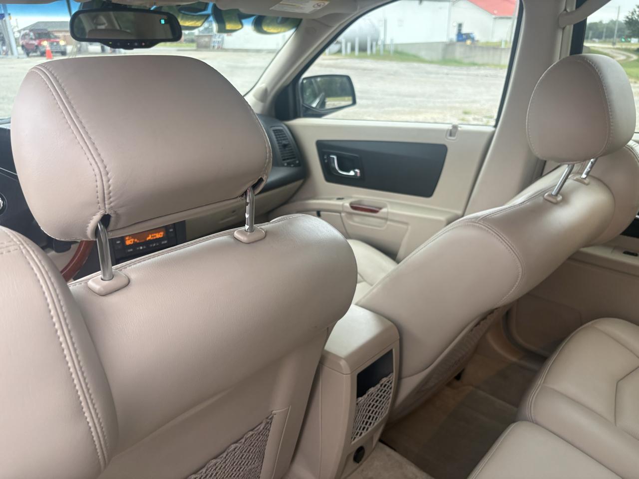 Cadillac SRX 4dr V6 SUV 2004