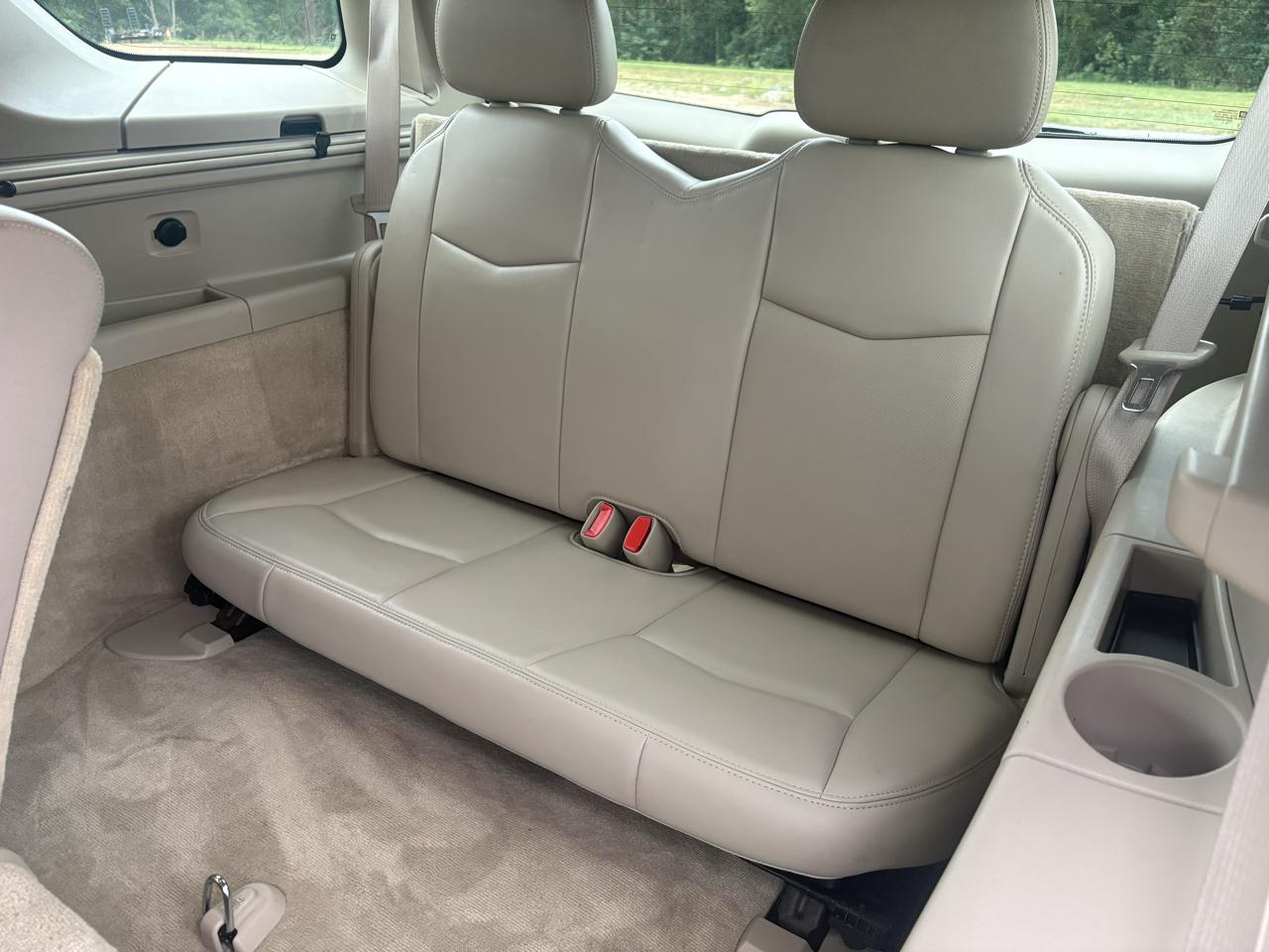 Cadillac SRX 4dr V6 SUV 2004