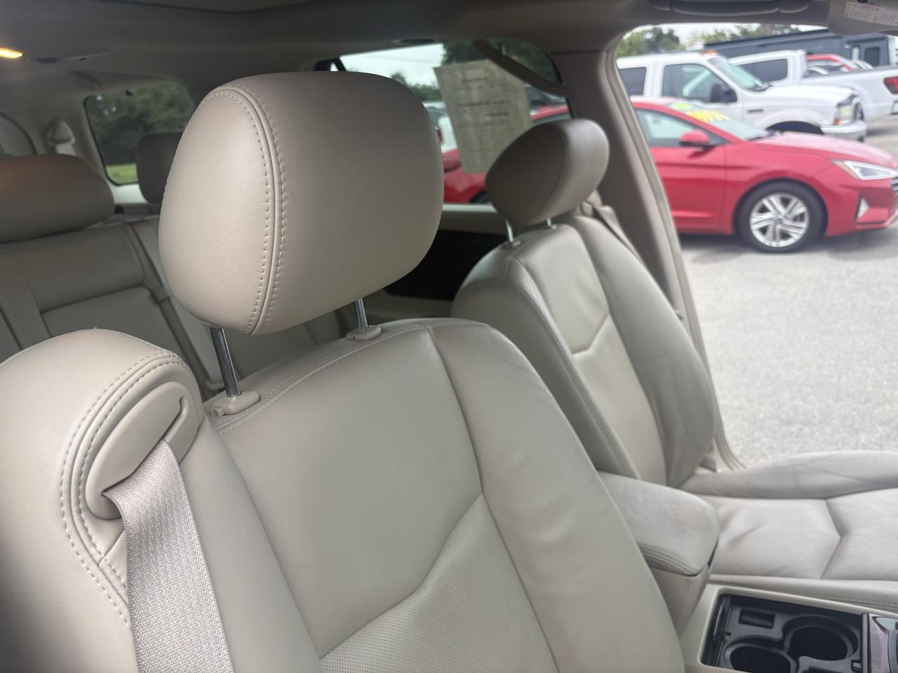Cadillac SRX 4dr V6 SUV 2004