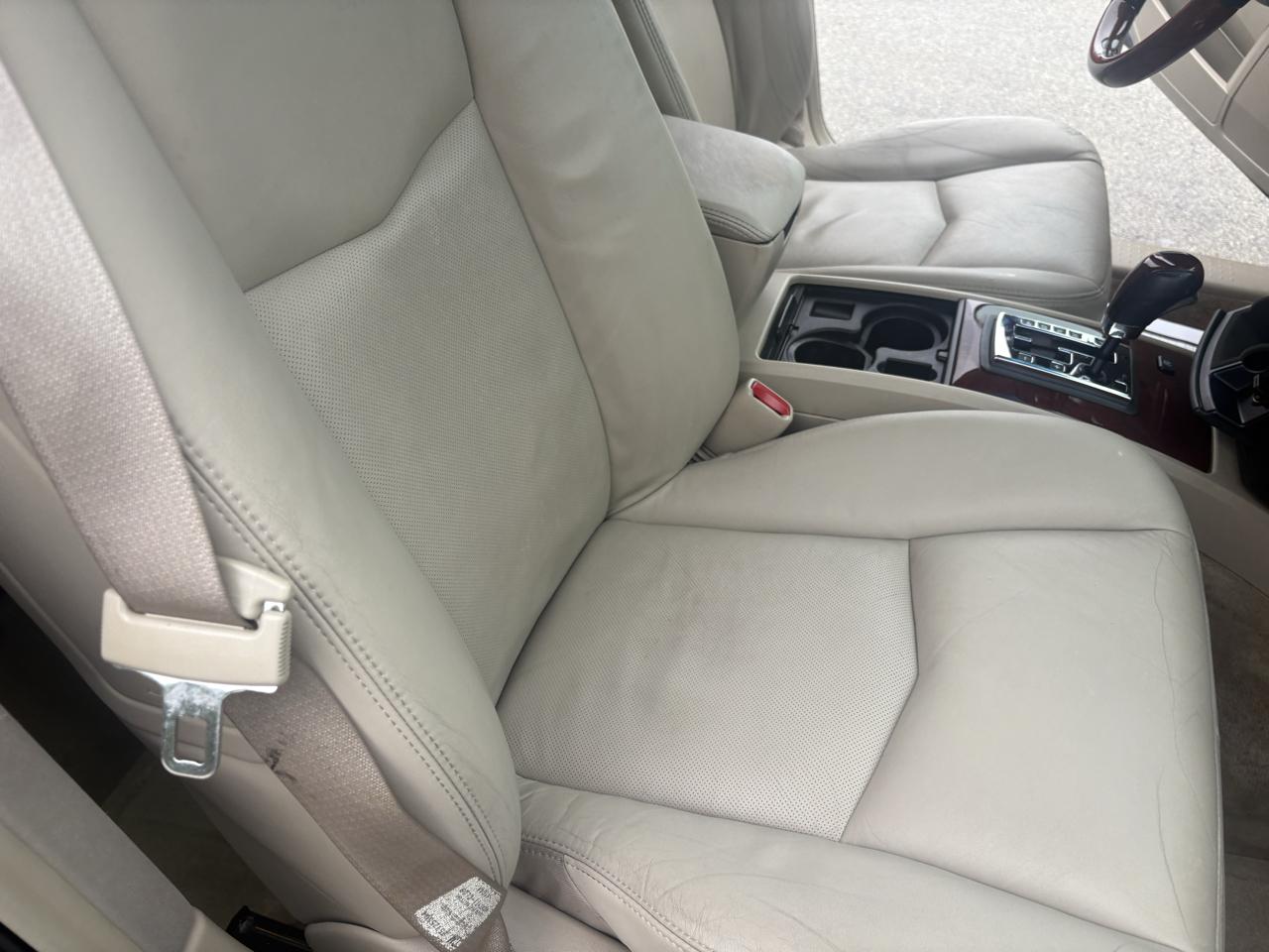 Cadillac SRX 4dr V6 SUV 2004