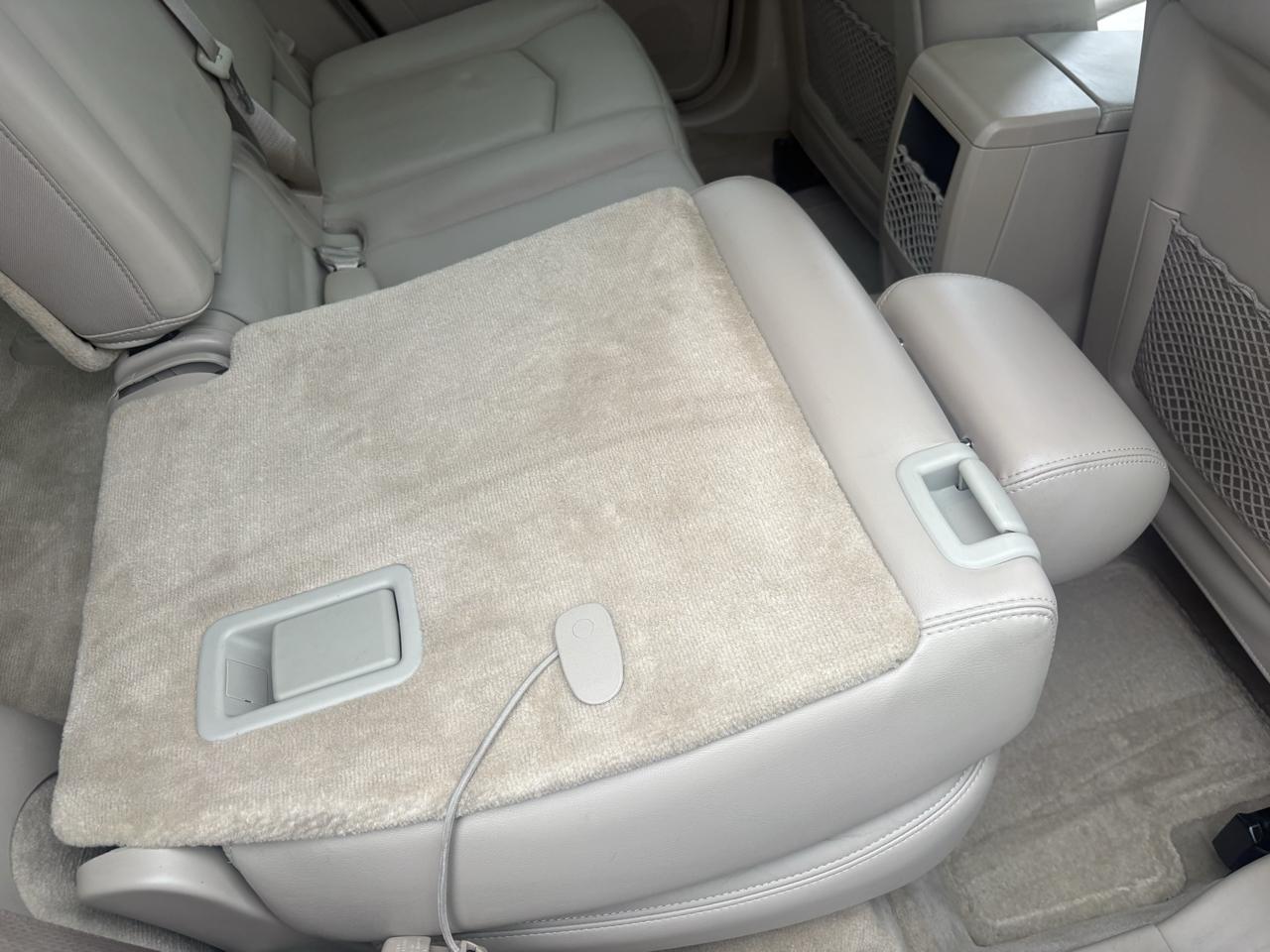 Cadillac SRX 4dr V6 SUV 2004