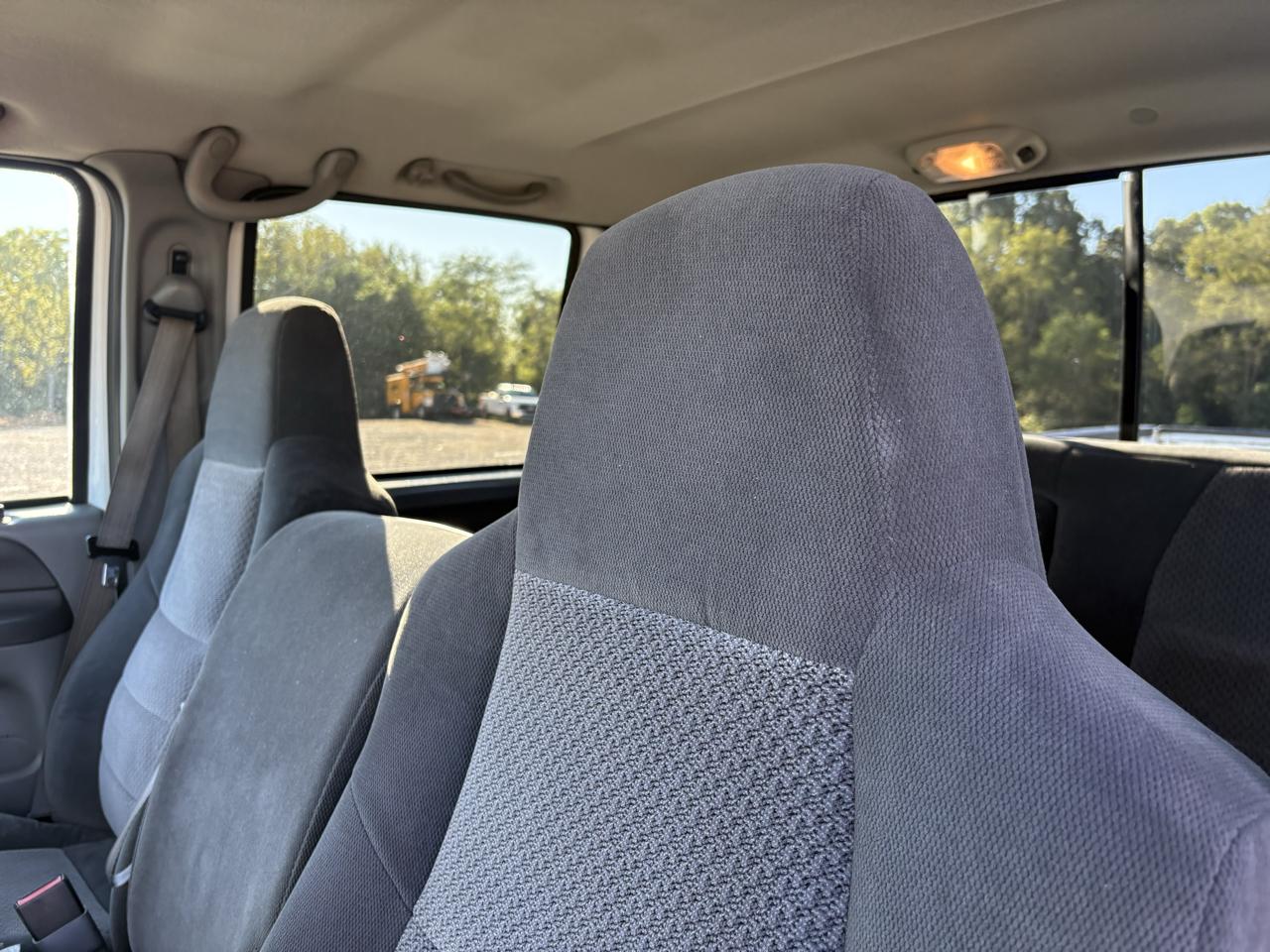 Ford Super Duty F-350 DRW Crew Cab 172" XLT 2003