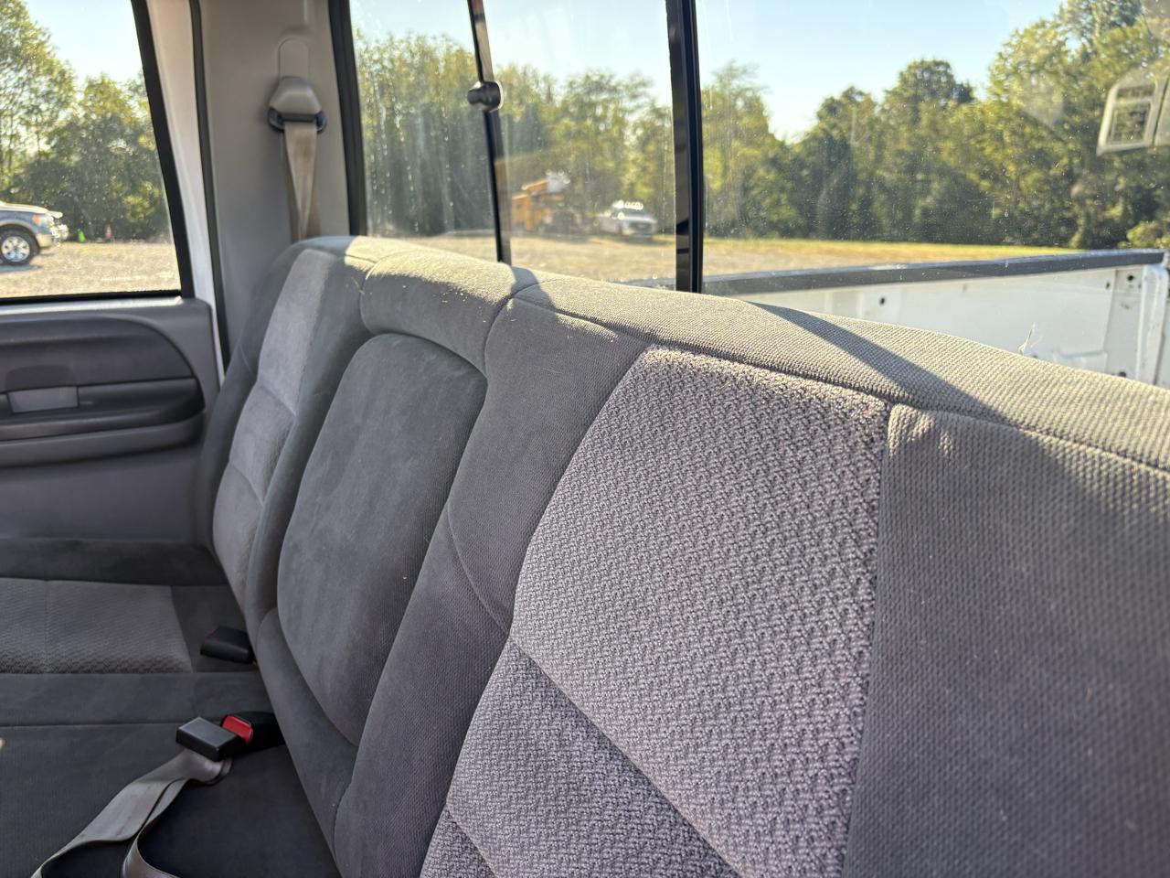 Ford Super Duty F-350 DRW Crew Cab 172" XLT 2003