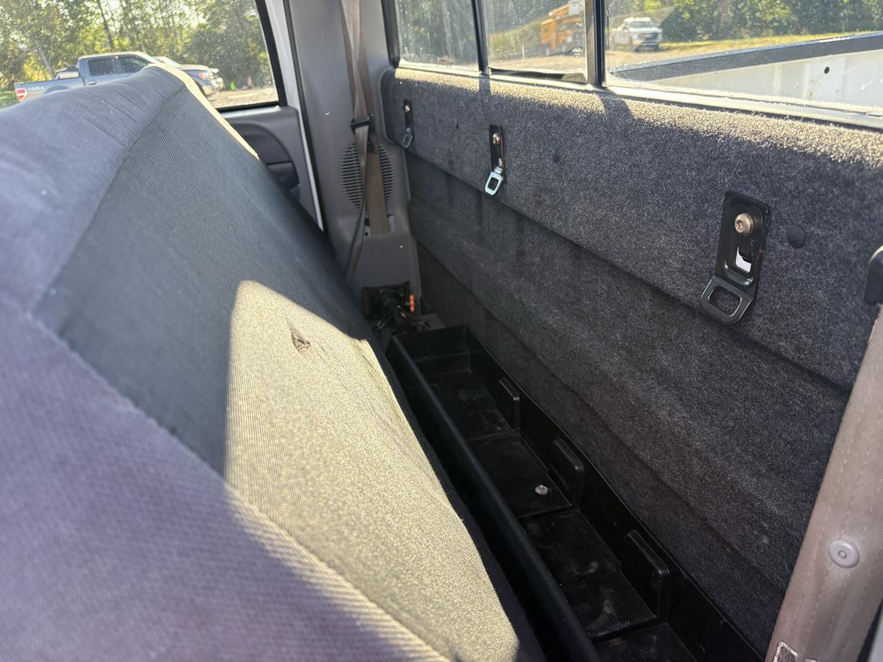 Ford Super Duty F-350 DRW Crew Cab 172" XLT 2003