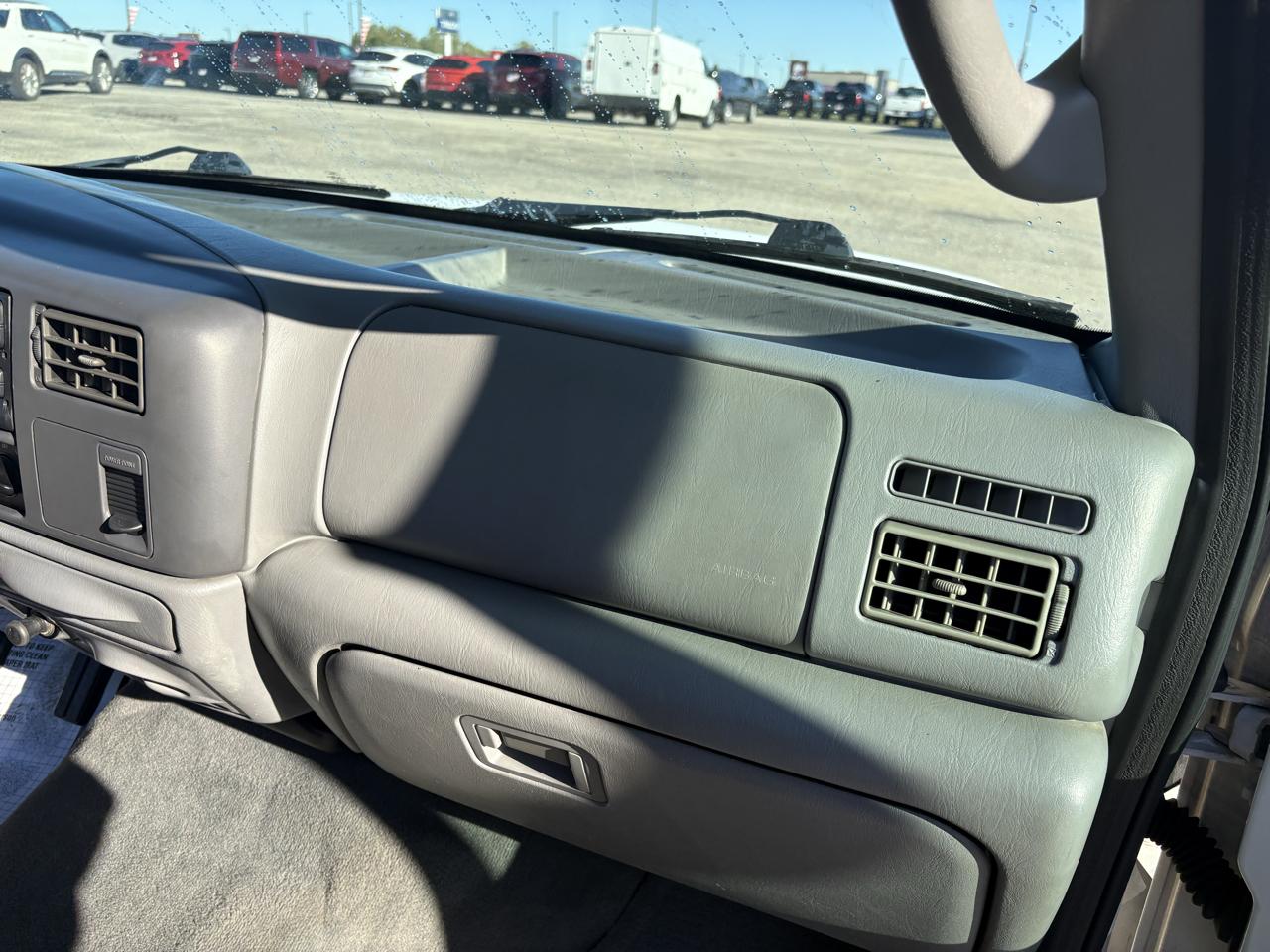 Ford Super Duty F-350 DRW Crew Cab 172" XLT 2003