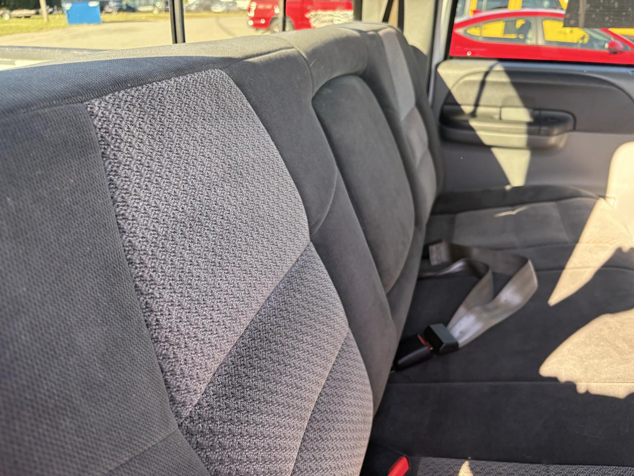 Ford Super Duty F-350 DRW Crew Cab 172" XLT 2003