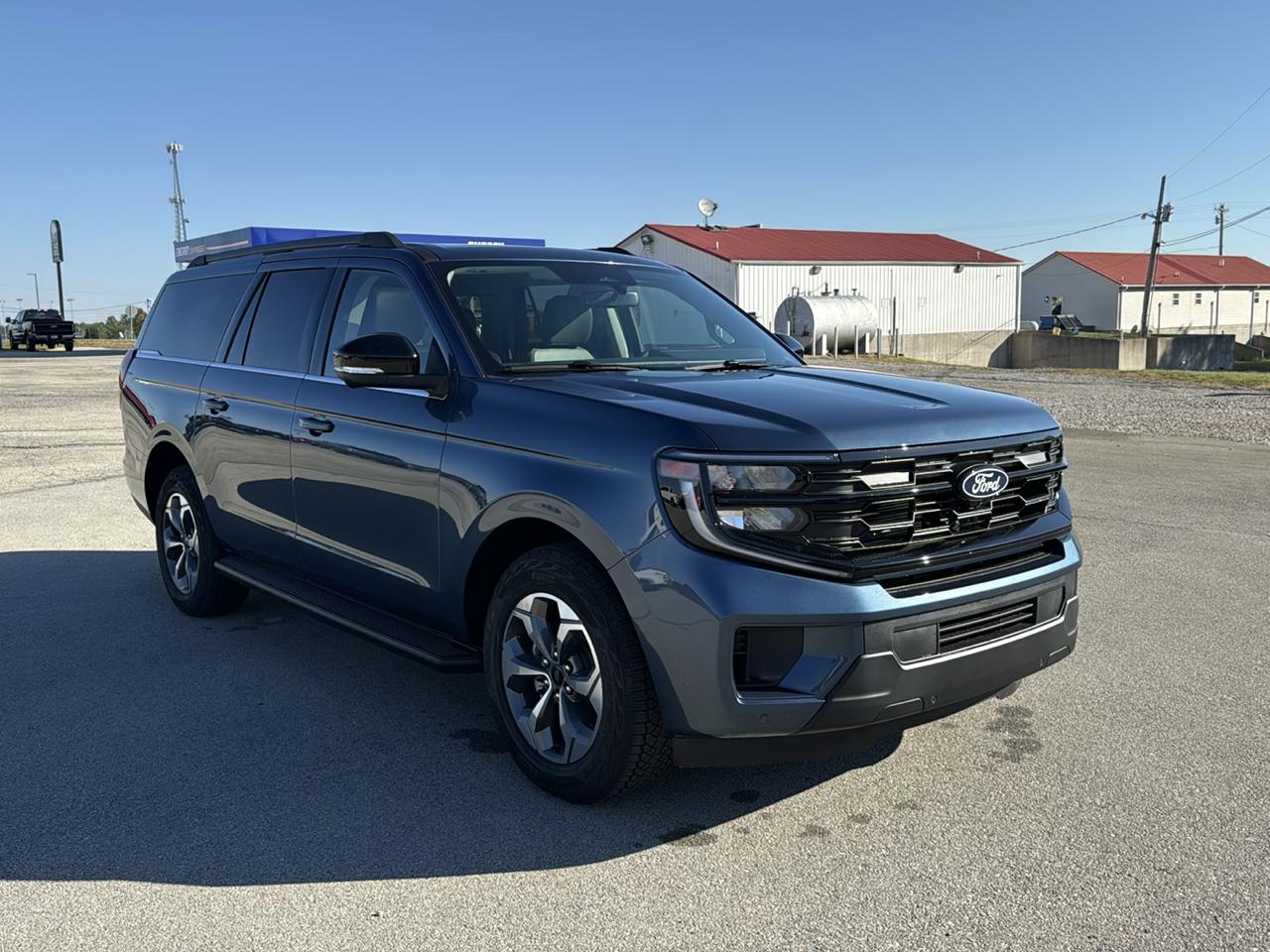 Ford Expedition Max Active 4x4 2027