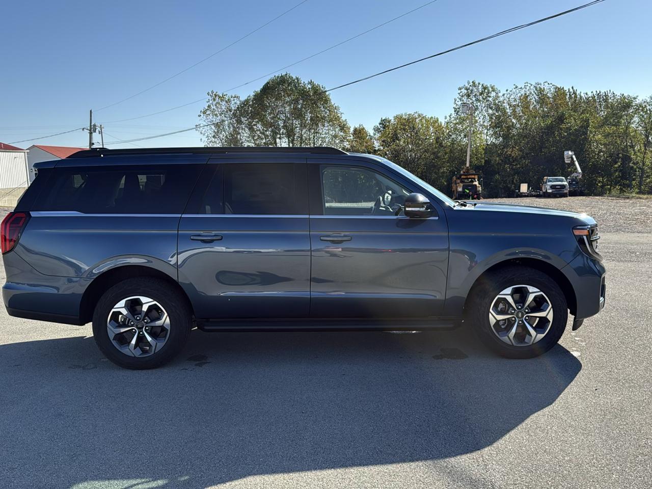Ford Expedition Max Active 4x4 2027