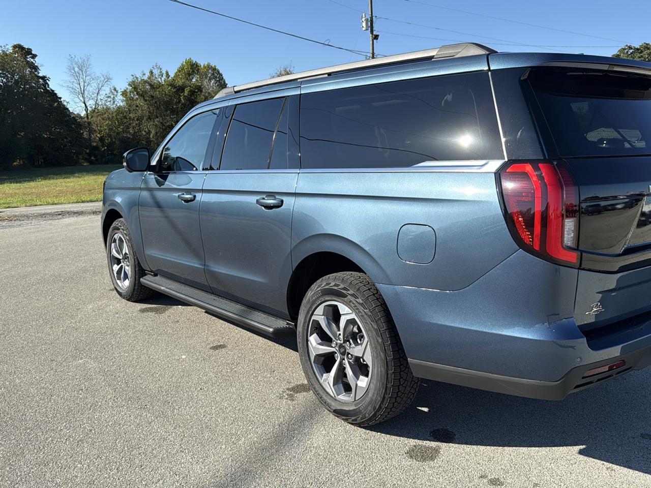 Ford Expedition Max Active 4x4 2027