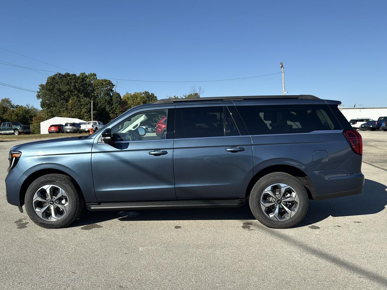 Ford Expedition Max Active 4x4 2027