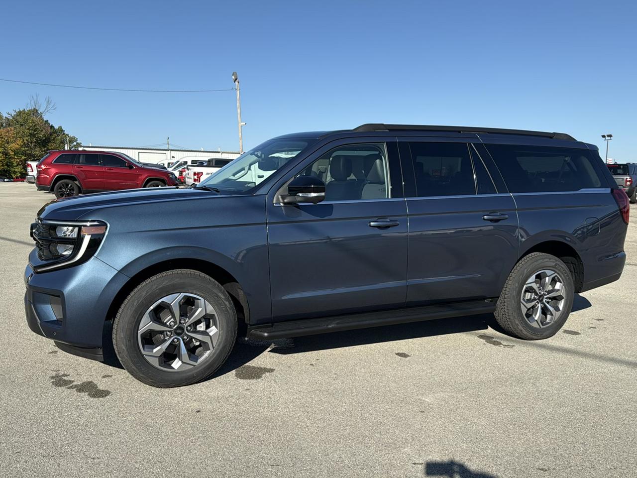 Ford Expedition Max Active 4x4 2027