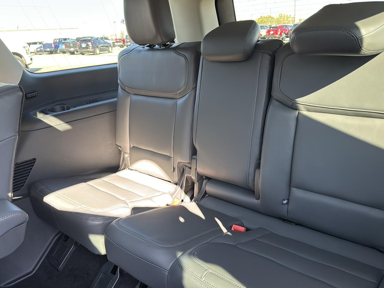 Ford Expedition Max Active 4x4 2027