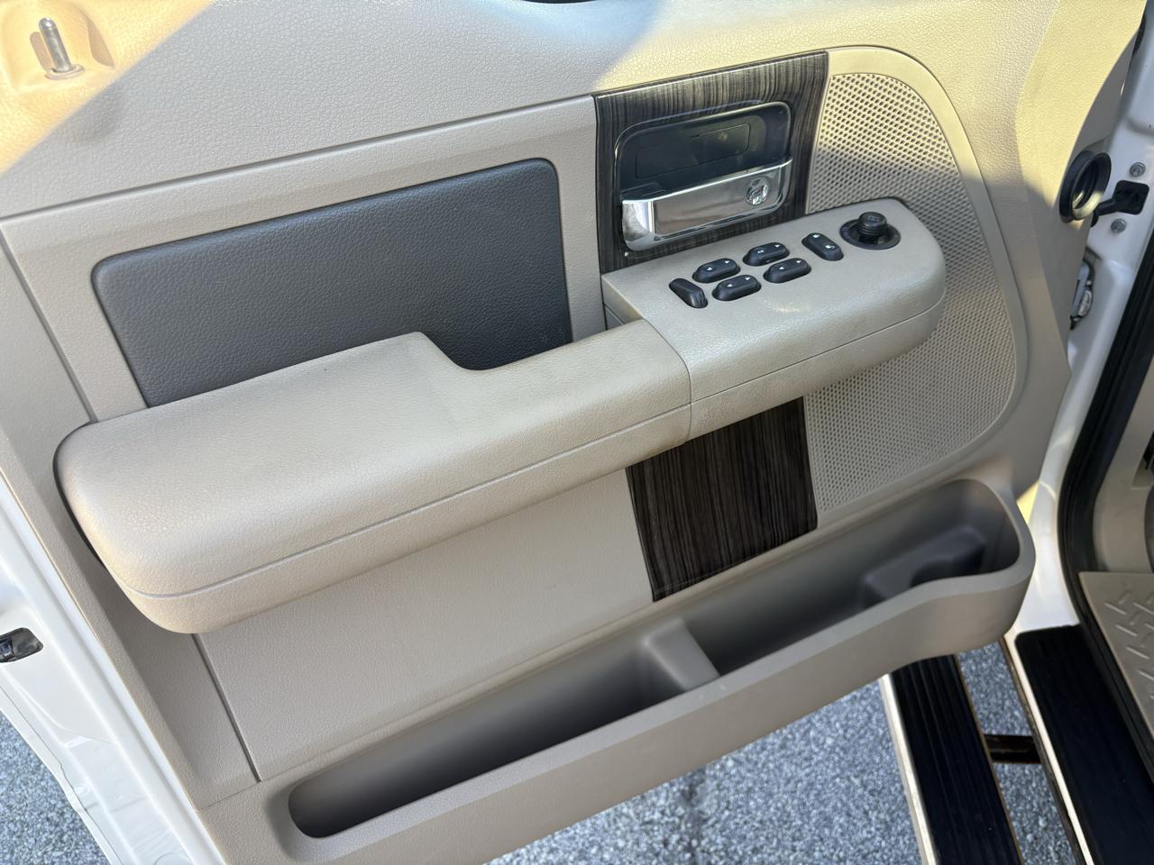 Ford F-150 AWD SuperCrew 139" Limited 2008