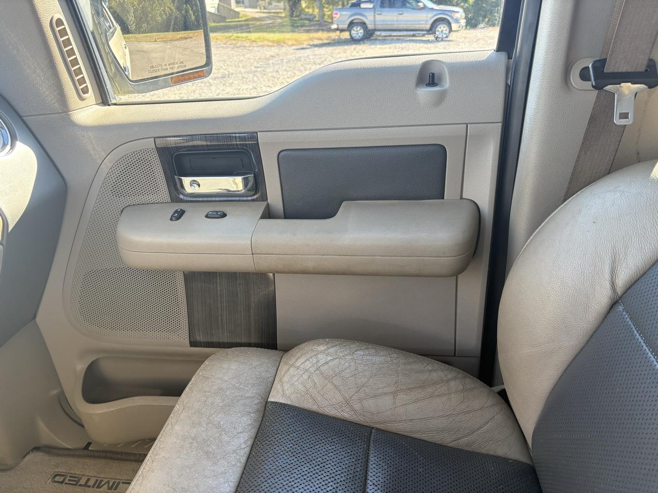 Ford F-150 AWD SuperCrew 139" Limited 2008
