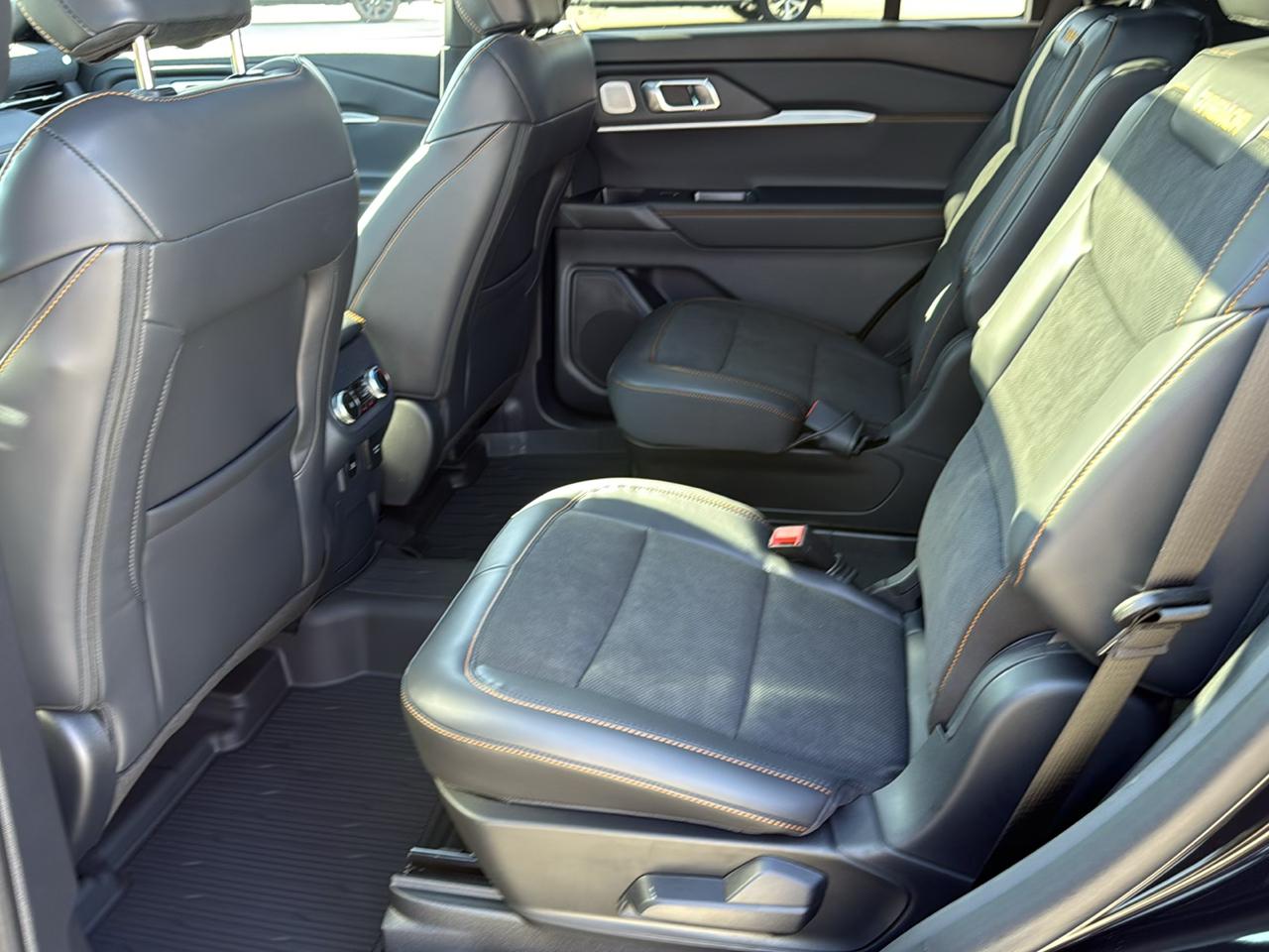 Ford Explorer Tremor 4WD 2027