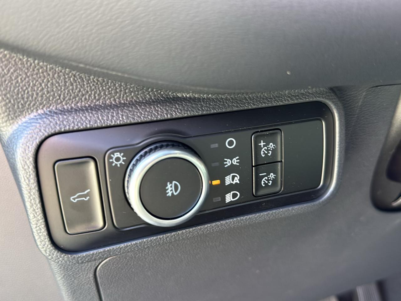 Ford Explorer Tremor 4WD 2027