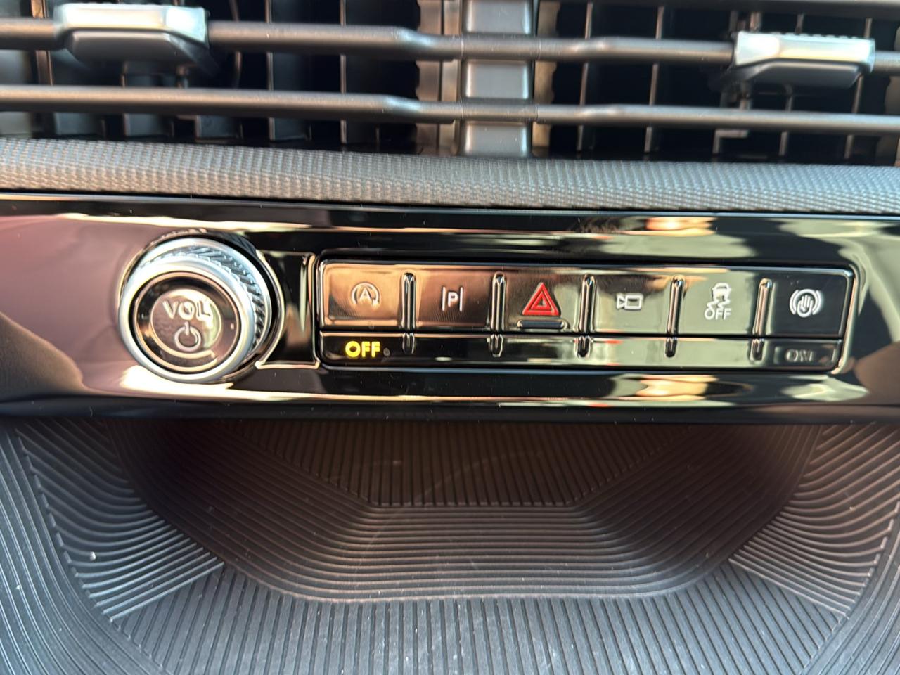 Ford Explorer Tremor 4WD 2027
