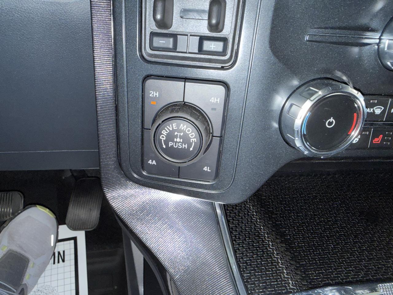 Ford F-150 Raptor 4WD SuperCrew 5.5' Box 2026