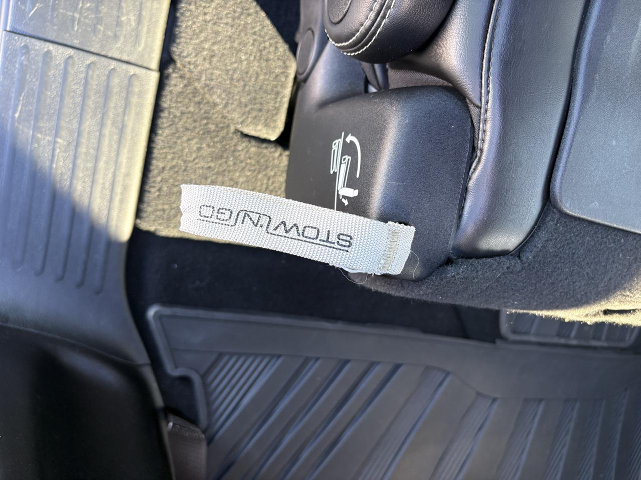 Chrysler Pacifica Touring L FWD 2023