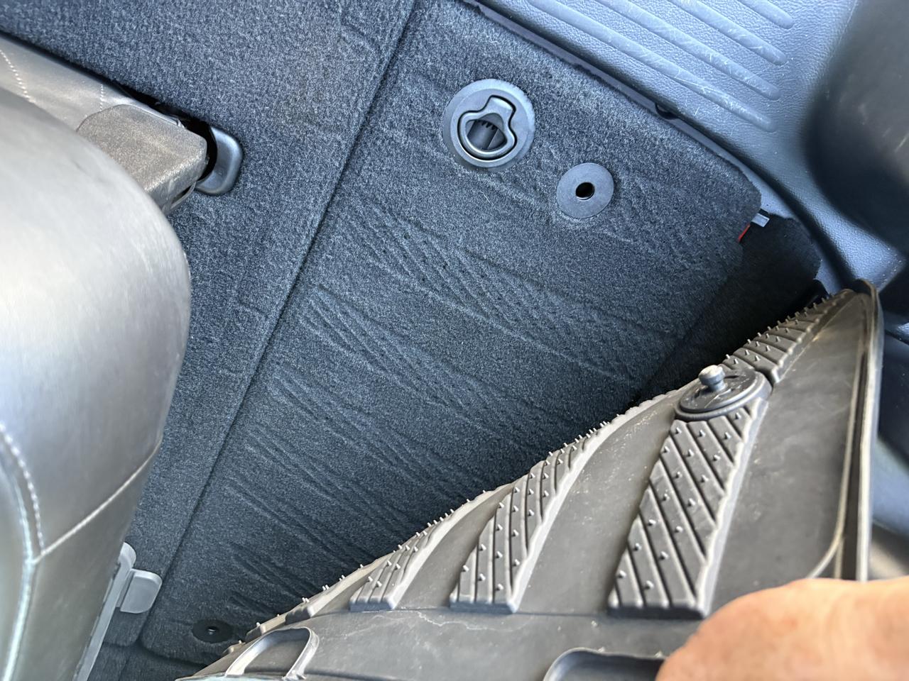 Chrysler Pacifica Touring L FWD 2023