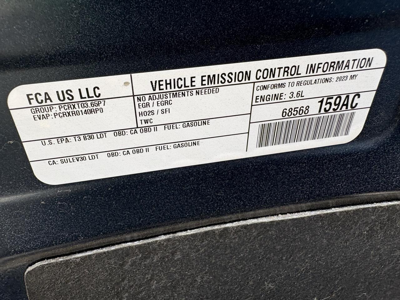 Chrysler Pacifica Touring L FWD 2023