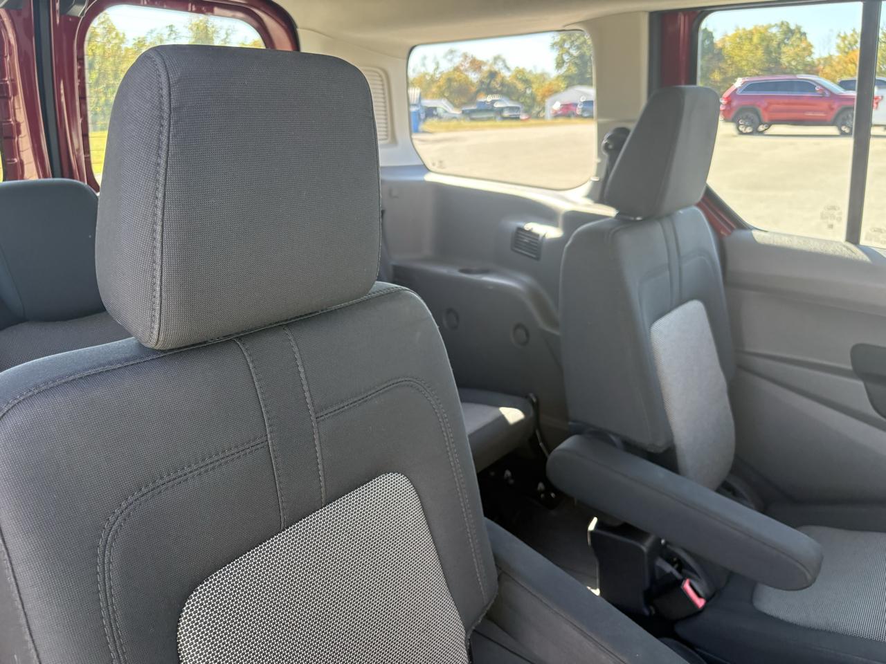 Ford Transit Connect Wagon XL LWB w/Rear Symmetrical Doors 2021
