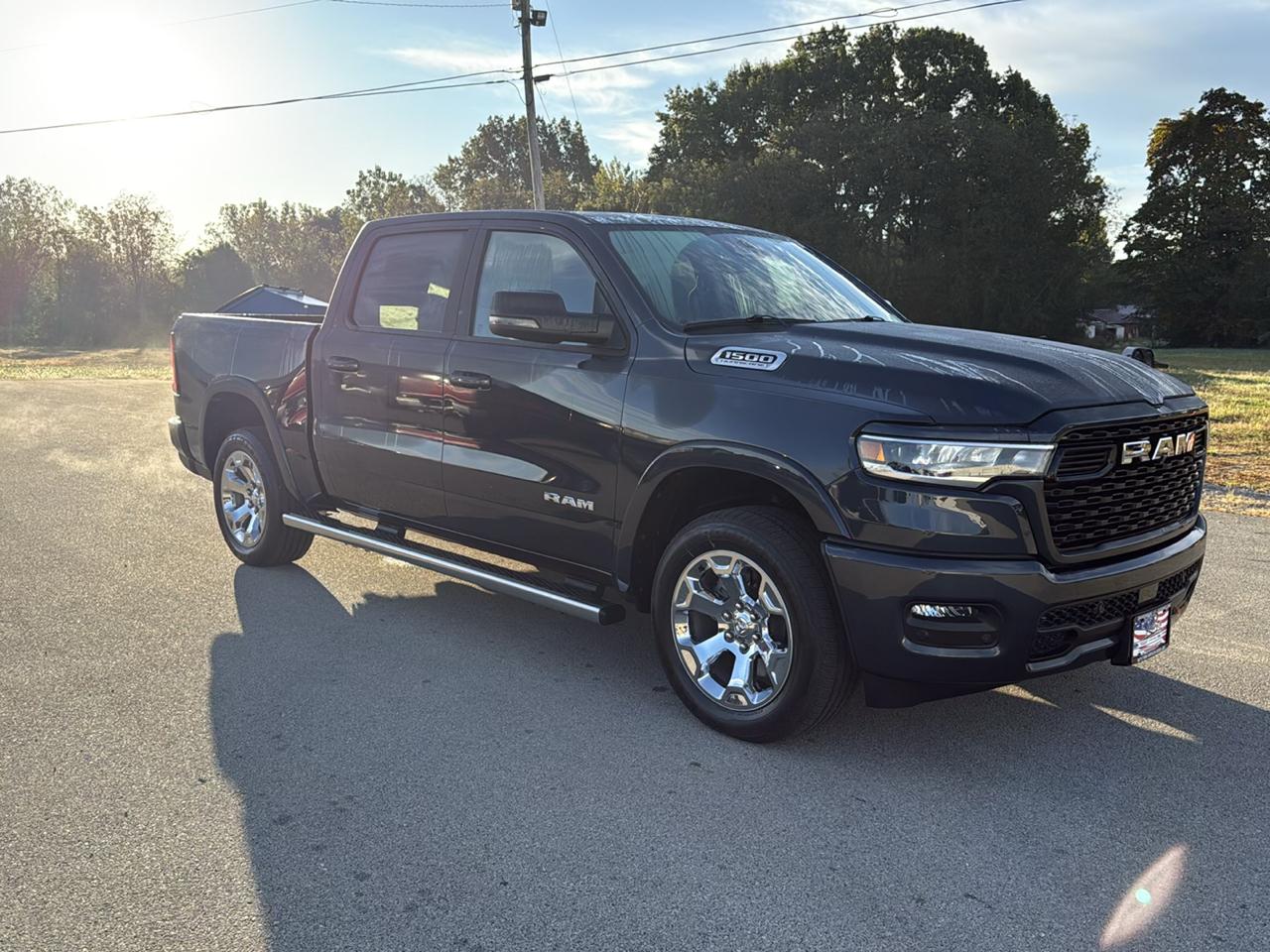 RAM 1500 Big Horn 4x4 Crew Cab 5'7" Box 2027