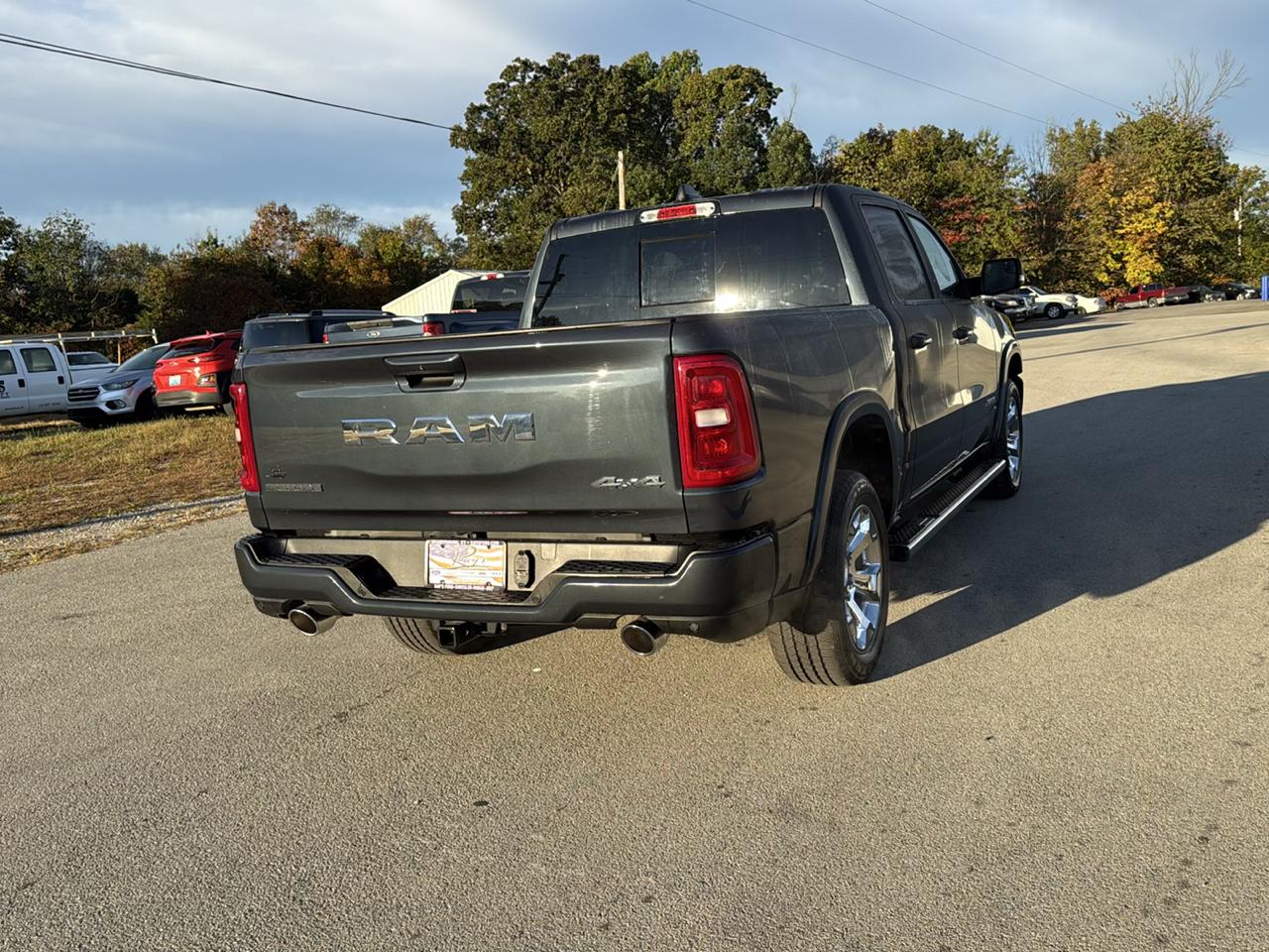RAM 1500 Big Horn 4x4 Crew Cab 5'7" Box 2027
