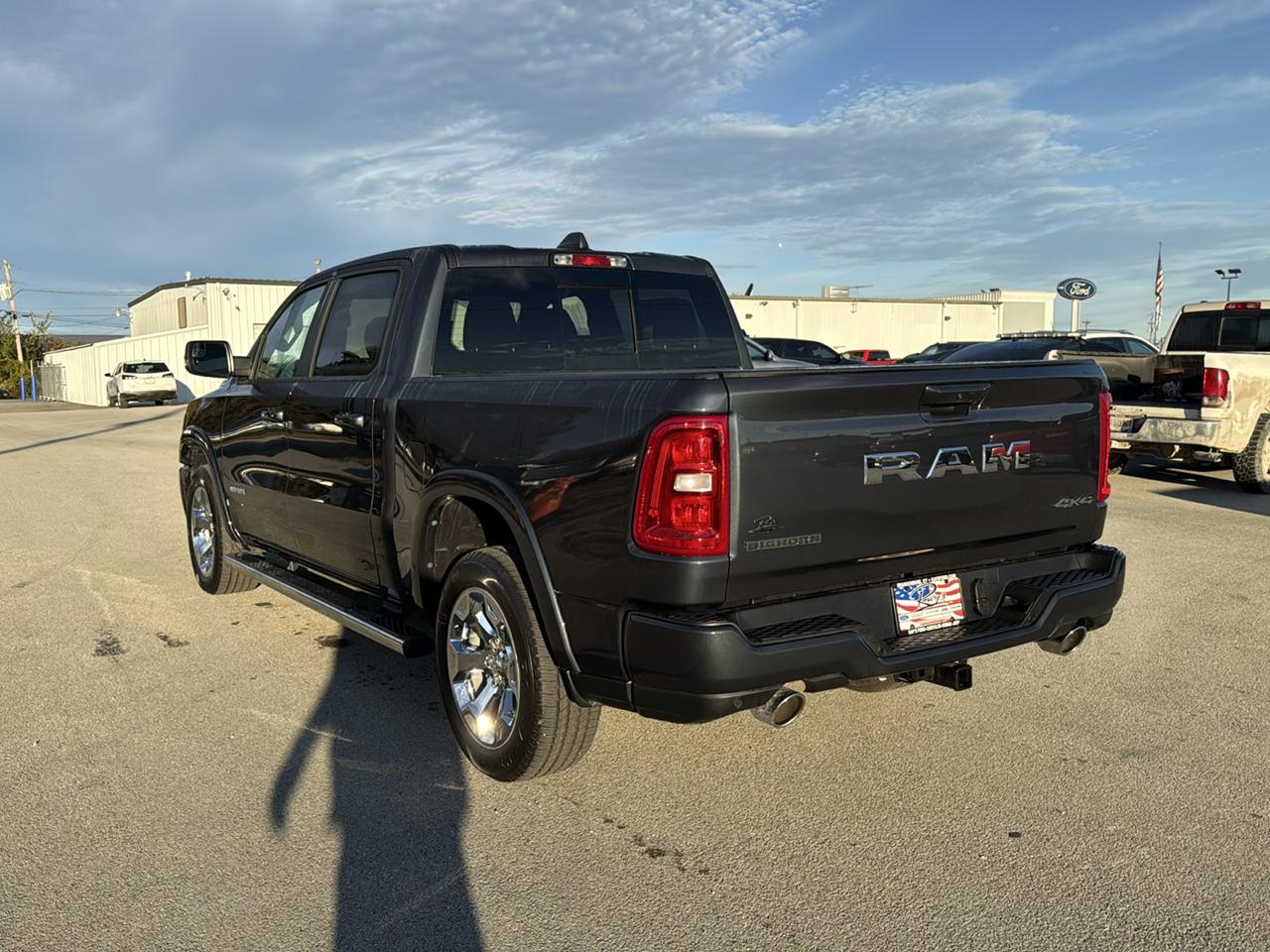 RAM 1500 Big Horn 4x4 Crew Cab 5'7" Box 2027