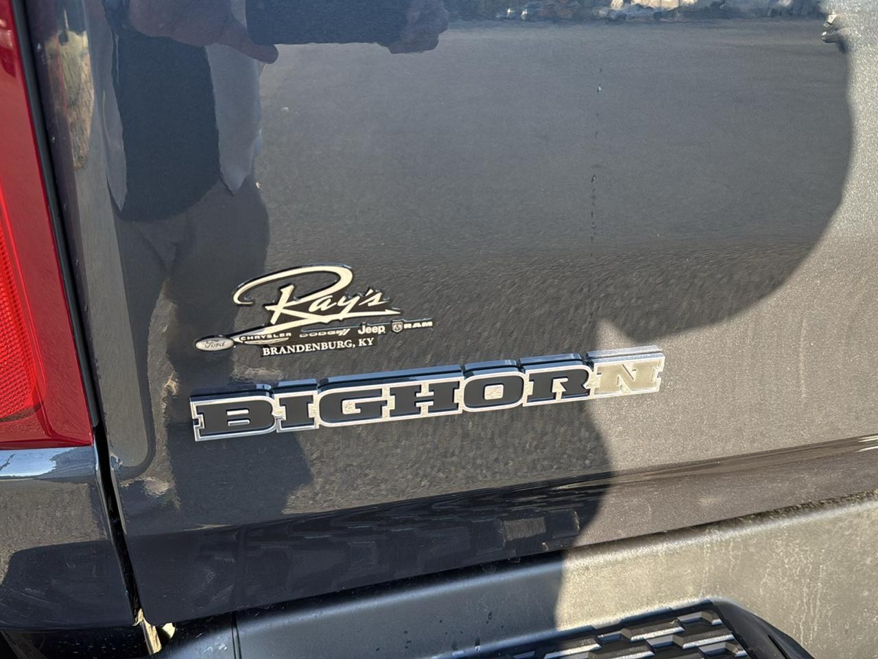 RAM 1500 Big Horn 4x4 Crew Cab 5'7" Box 2027