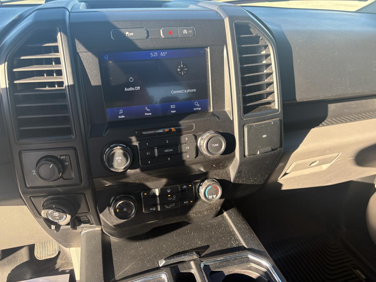 Ford F-150 2WD SuperCrew 145" STX 2019