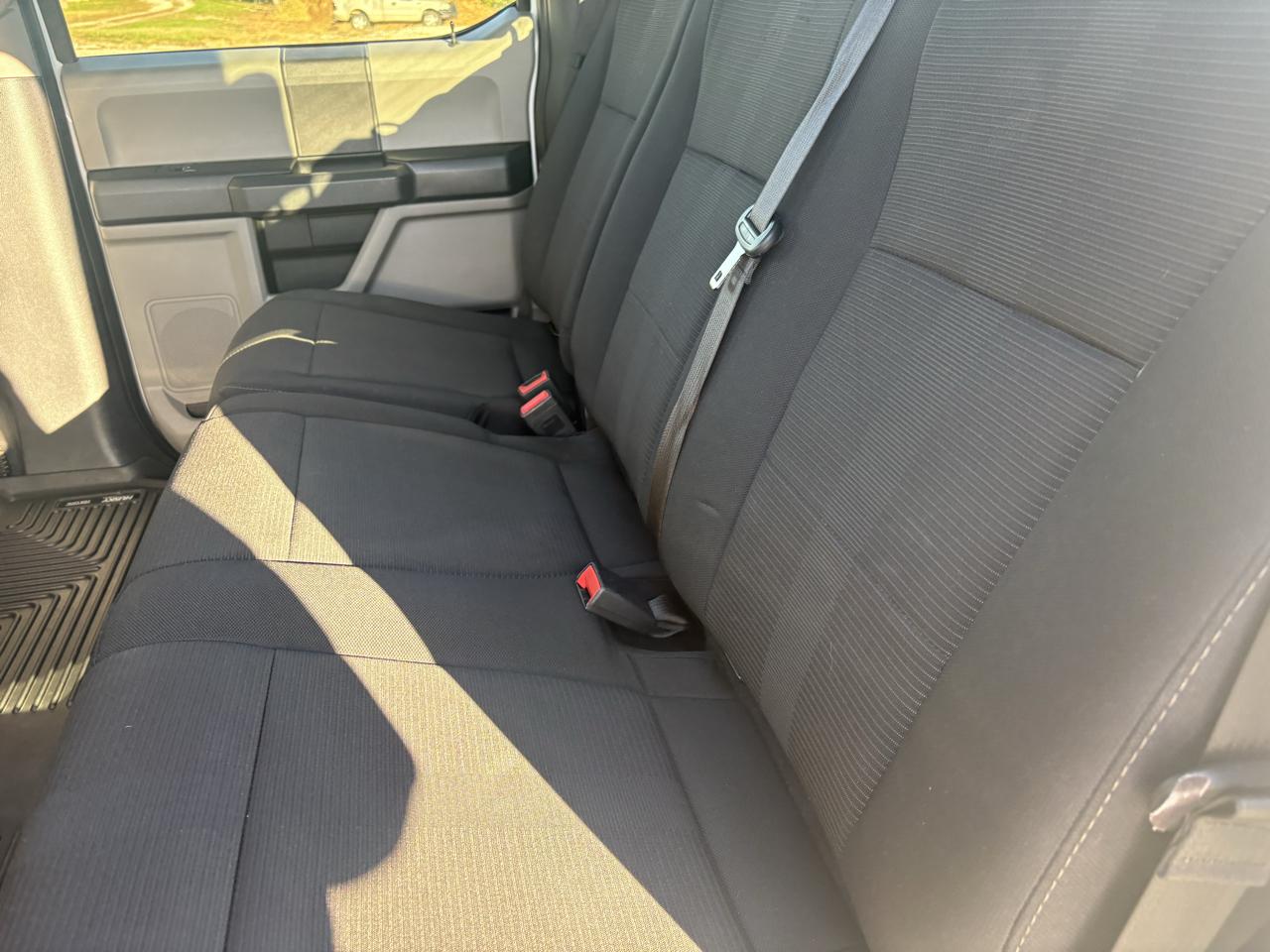 Ford F-150 2WD SuperCrew 145" STX 2019