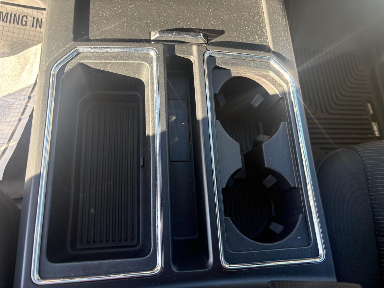 Ford F-150 2WD SuperCrew 145" STX 2019