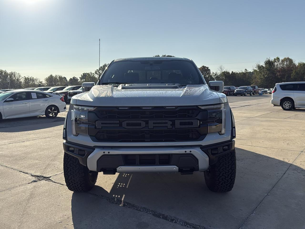 Ford F-150 Raptor 4WD SuperCrew 5.5' Box 2026