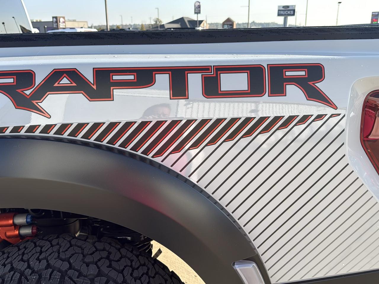 Ford F-150 Raptor 4WD SuperCrew 5.5' Box 2026