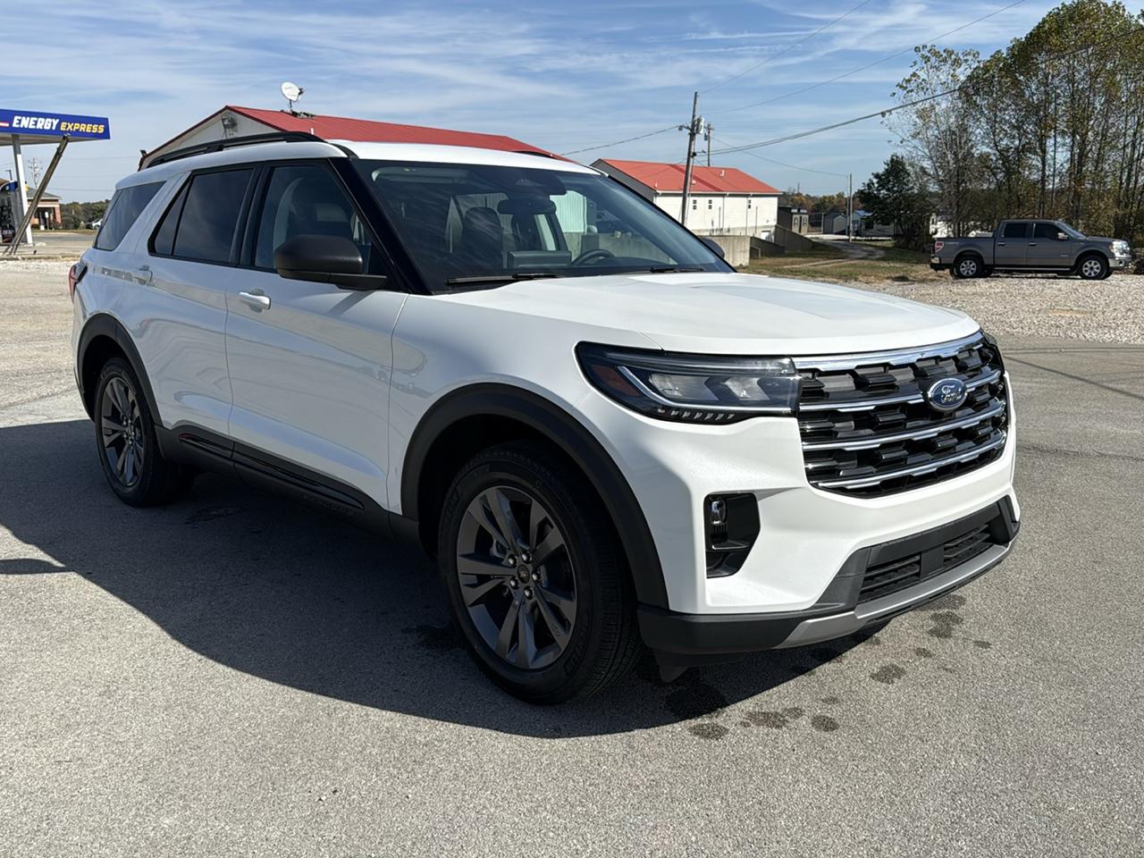 Ford Explorer Active w/100A Pkg 4WD 2026
