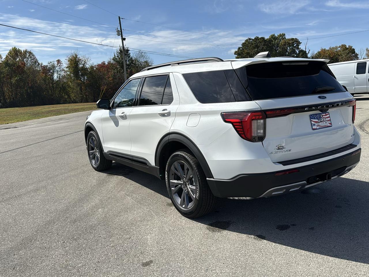Ford Explorer Active w/100A Pkg 4WD 2026