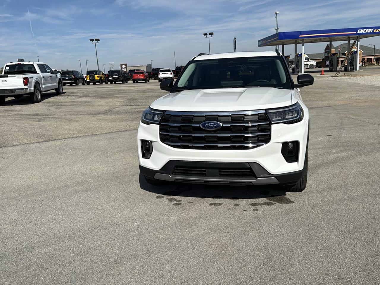 Ford Explorer Active w/100A Pkg 4WD 2026