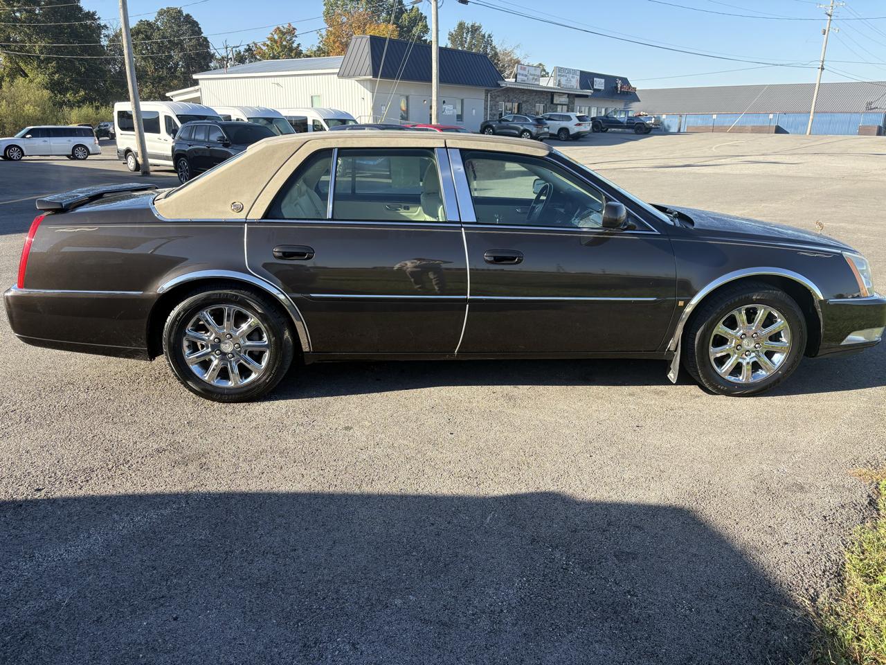 Cadillac DTS 4dr Sdn w/1SC 2008