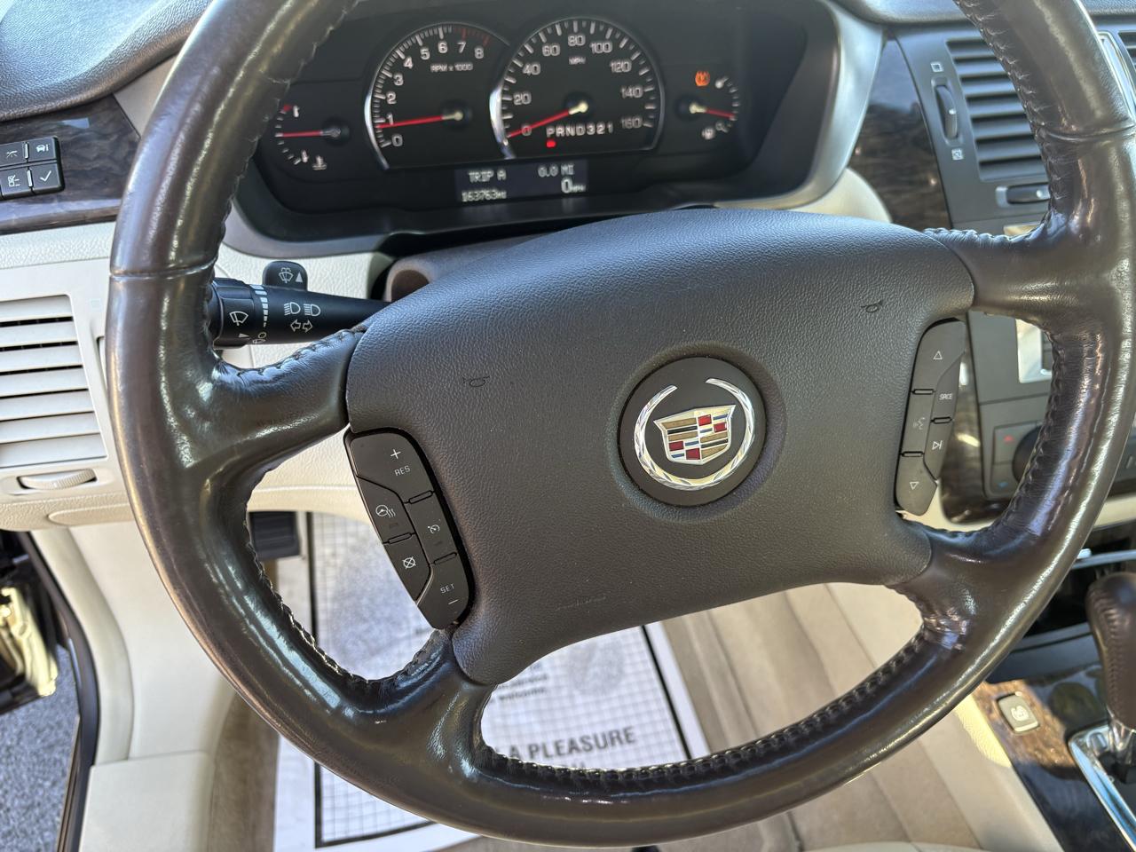Cadillac DTS 4dr Sdn w/1SC 2008
