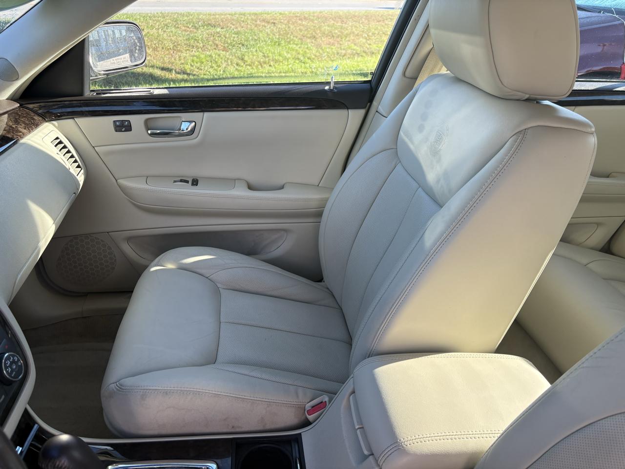 Cadillac DTS 4dr Sdn w/1SC 2008