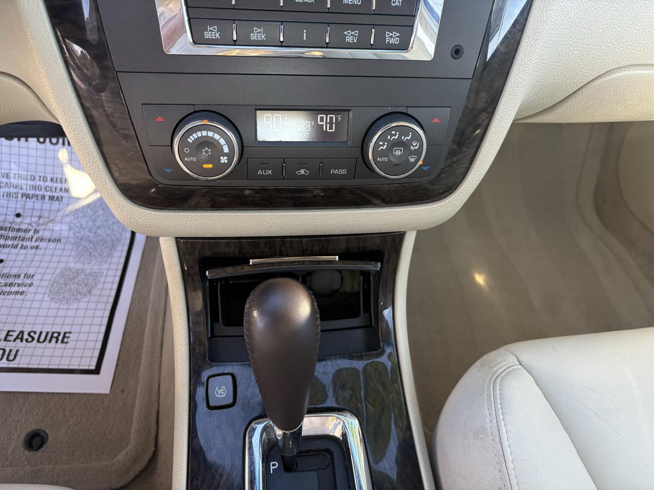 Cadillac DTS 4dr Sdn w/1SC 2008