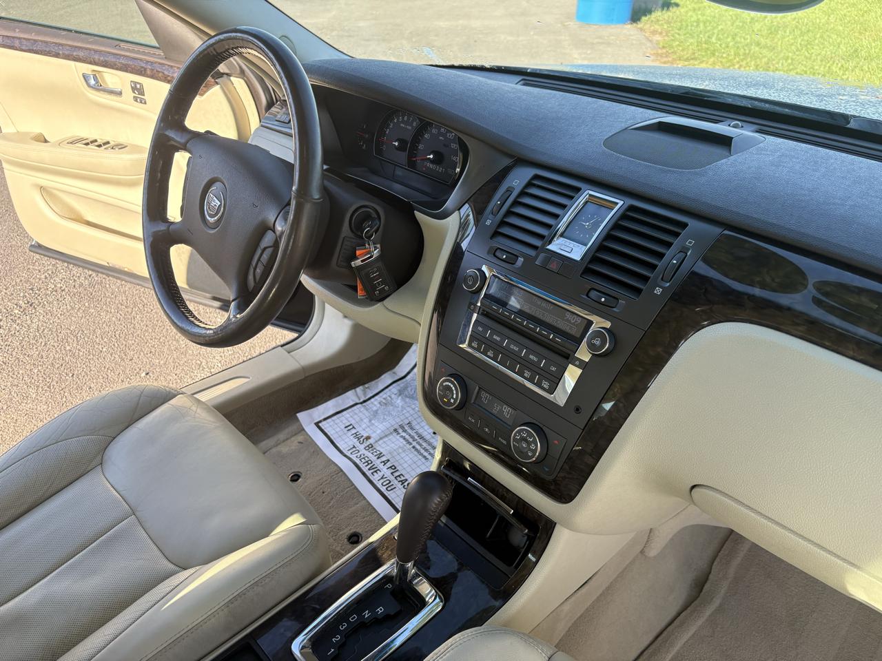Cadillac DTS 4dr Sdn w/1SC 2008